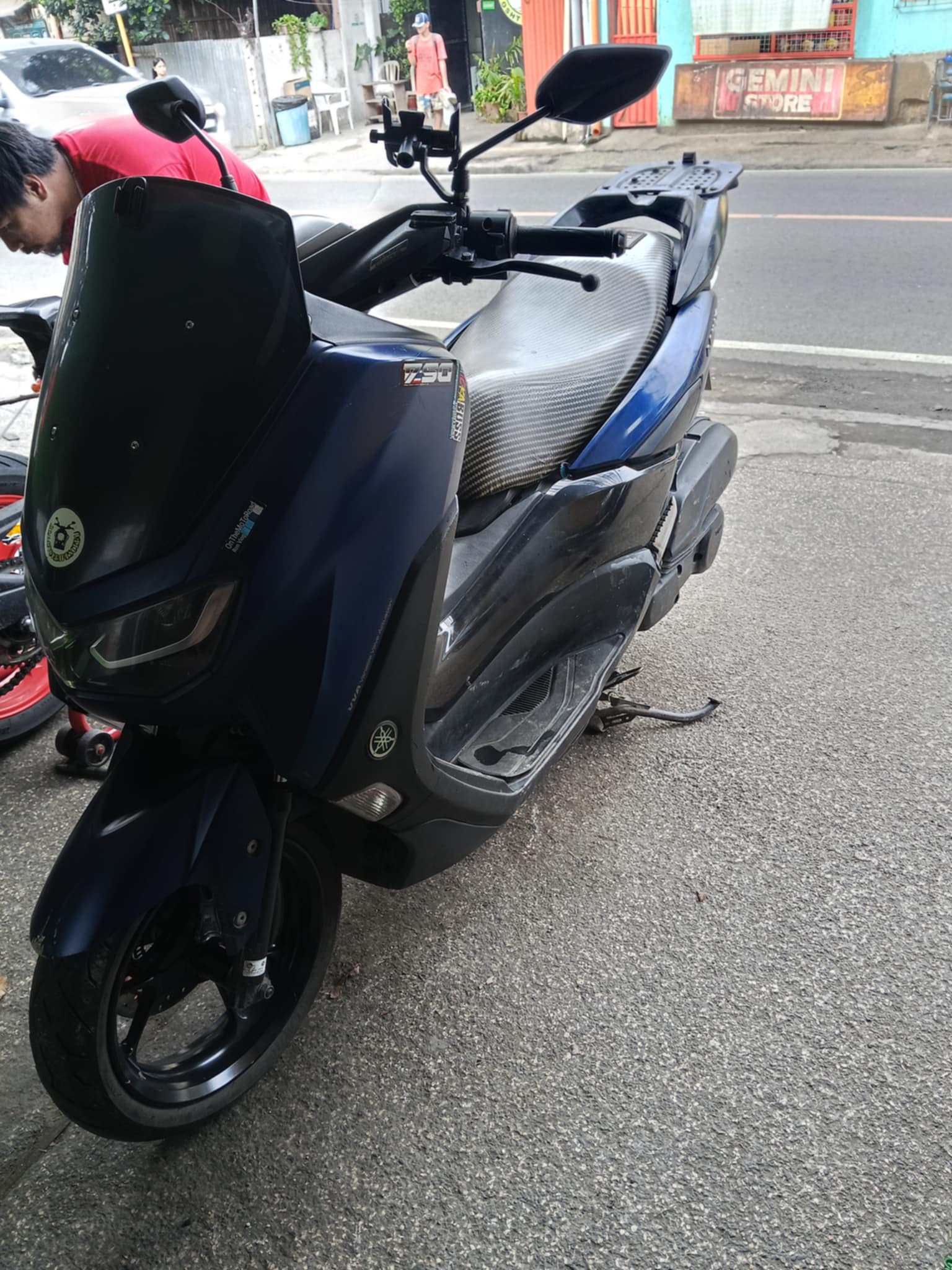 Nmax matte Blue 155 cc